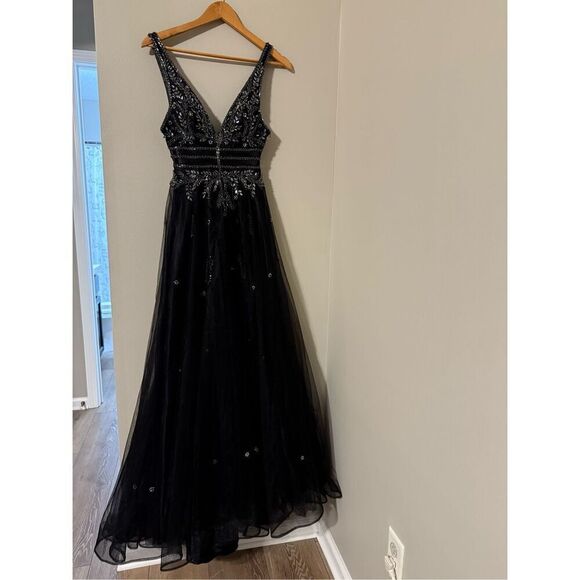 GB Size 3 Beaded Bodice Formal Gown Black Tulle Bottom Evening Special Occasion - Picture 7 of 16